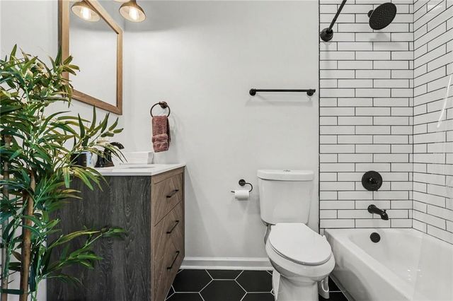 3672 E Main Street, Atlanta, GA 30337