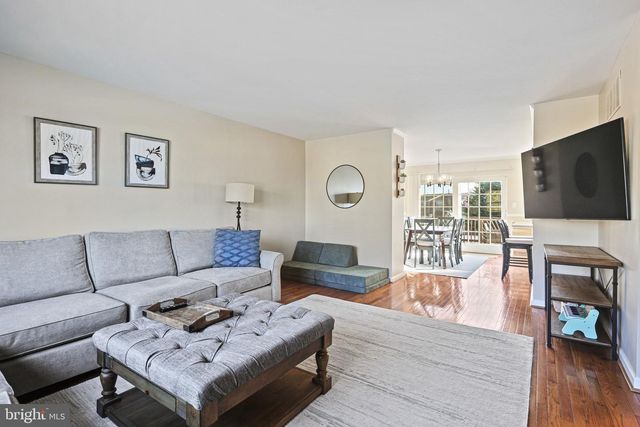 9333 HINES ESTATES DR, Baltimore, MD 21234