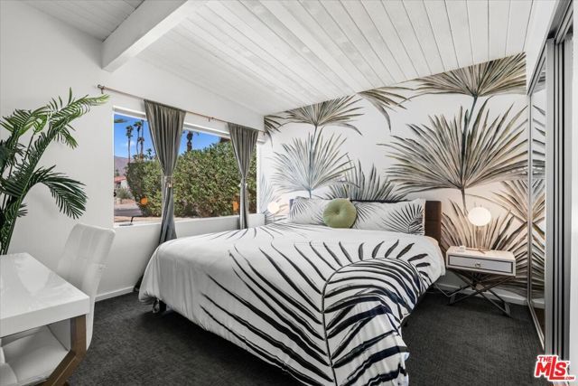 610 S Compadre Road, Palm Springs, CA 92264