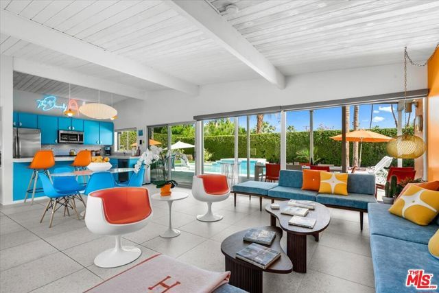 610 S Compadre Road, Palm Springs, CA 92264