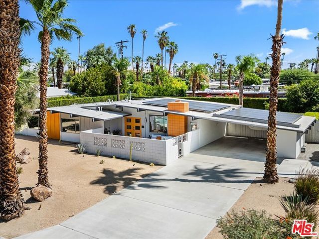 610 S Compadre Road, Palm Springs, CA 92264