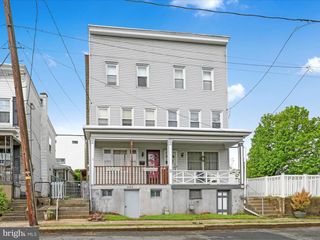 909 N 3RD STREET, Pottsville, PA 17901
