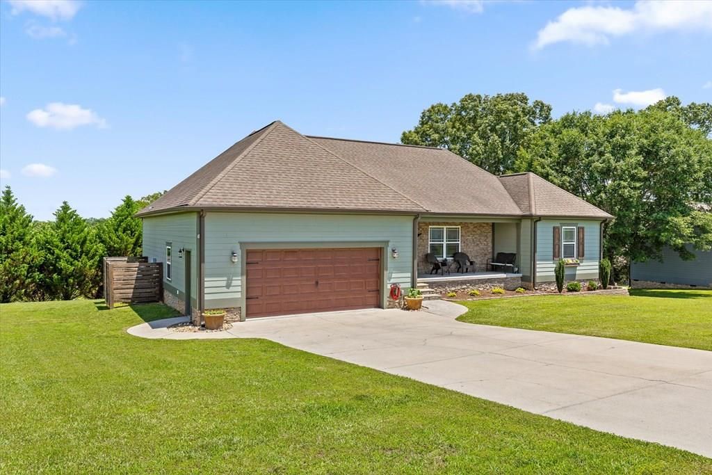 56 Seven Pines Lane, Chickamauga, GA 30707