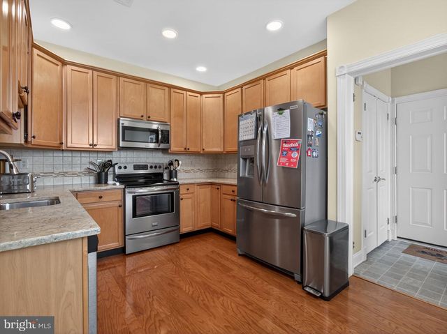 90 NEWBURY WAY, Lansdale, PA 19446