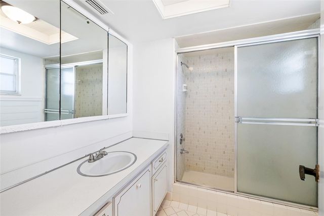 5108 BRITTANY DRIVE S 903, St Petersburg, FL 33715