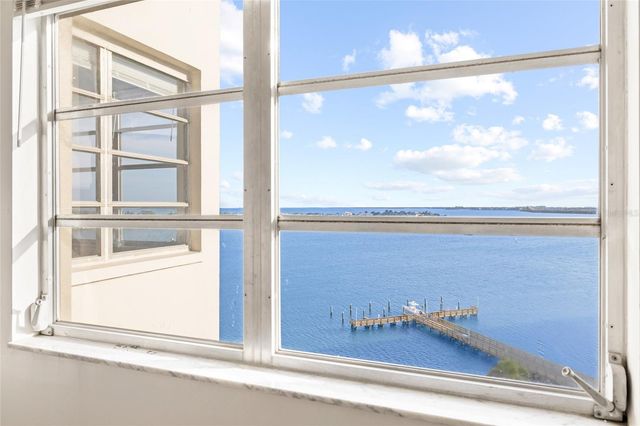 5108 BRITTANY DRIVE S 903, St Petersburg, FL 33715