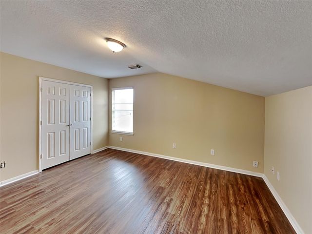 15742 Flagstone Walk Way, Houston, TX 77049