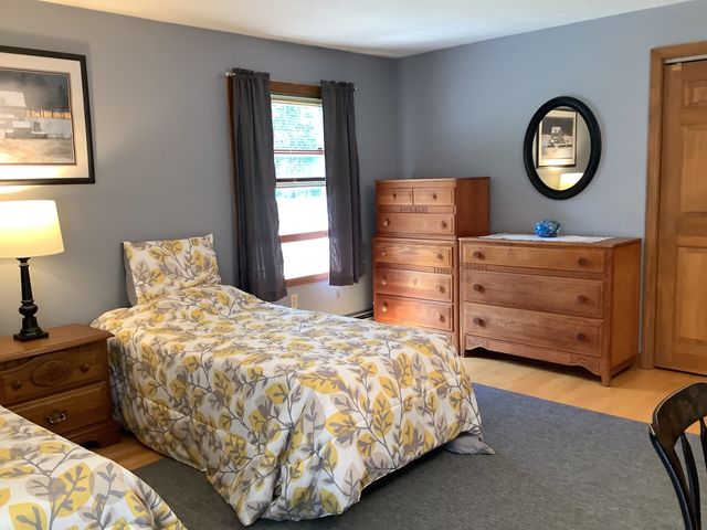 385 E County Rd, Rutland, MA 01543