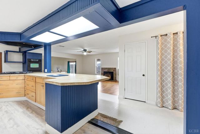 10139 David Street, Hanford, CA 93230