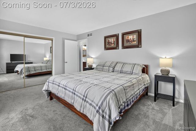 13274 Lake Point Boulevard, Belleville, MI 48111