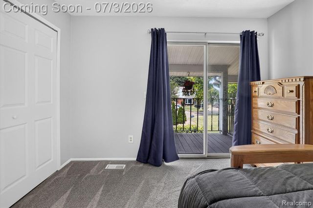 13274 Lake Point Boulevard, Belleville, MI 48111