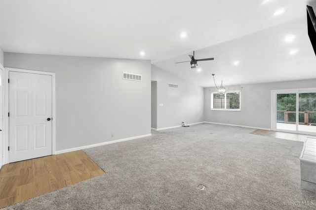 6821 Rackview Road, Green Twp, OH 45248