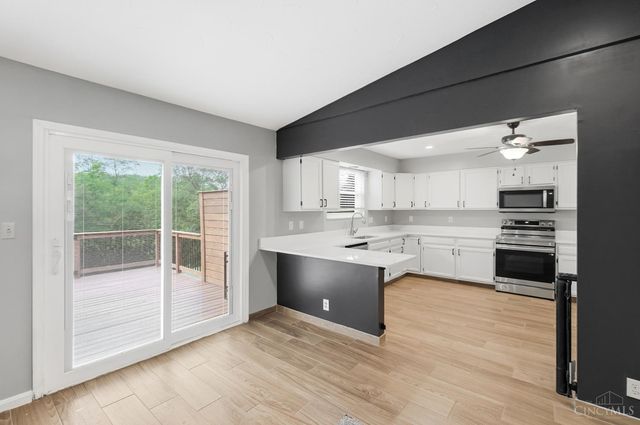 6821 Rackview Road, Green Twp, OH 45248