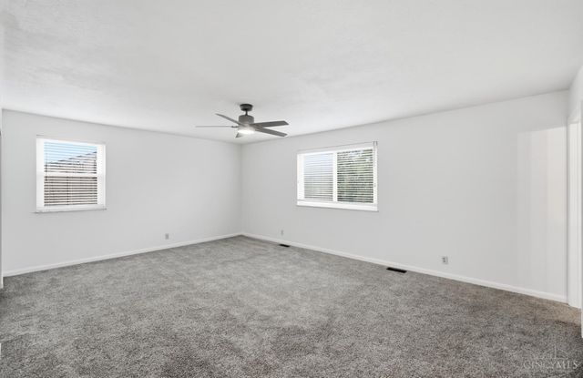 6821 Rackview Road, Green Twp, OH 45248