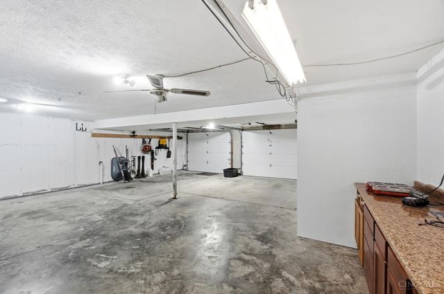 6821 Rackview Road, Green Twp, OH 45248