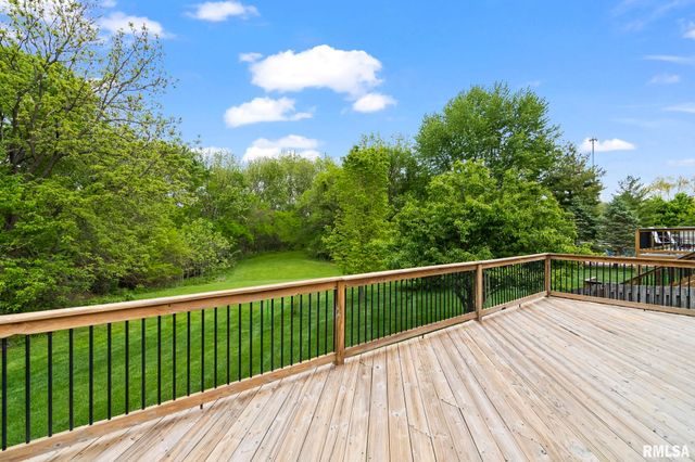 3305 Cash River Road, Springfield, IL 62711