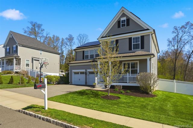 17 Laurel Circle, Goshen, NY 10924