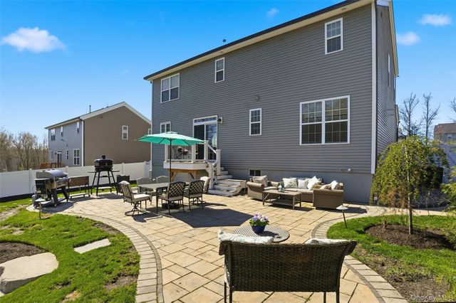 17 Laurel Circle, Goshen, NY 10924