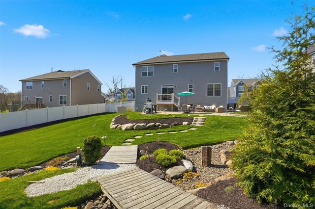 17 Laurel Circle, Goshen, NY 10924