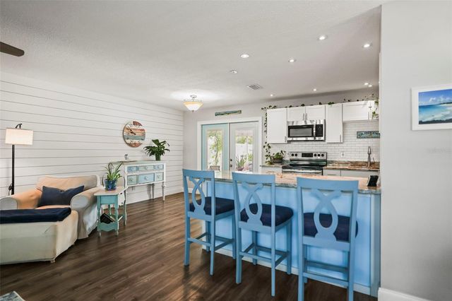 1471 SAN ROY DRIVE, Dunedin, FL 34698