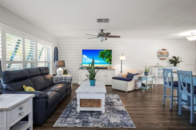 1471 SAN ROY DRIVE, Dunedin, FL 34698