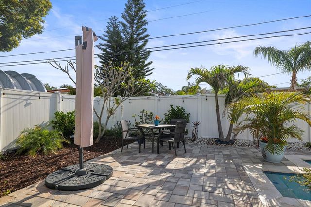 1471 SAN ROY DRIVE, Dunedin, FL 34698