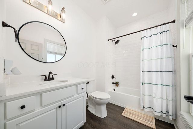 5723 Piatt Road, Lewis Center, OH 43035