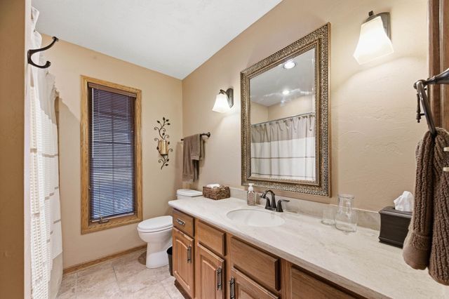 863 N Stagecoach, Wichita, KS 67230