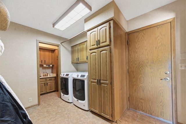 863 N Stagecoach, Wichita, KS 67230