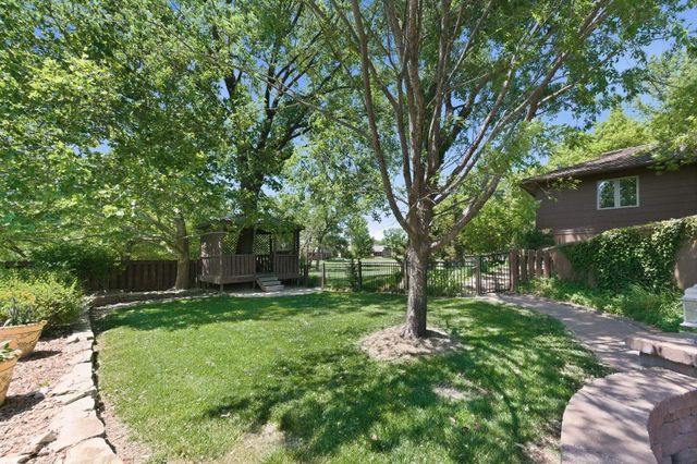 863 N Stagecoach, Wichita, KS 67230