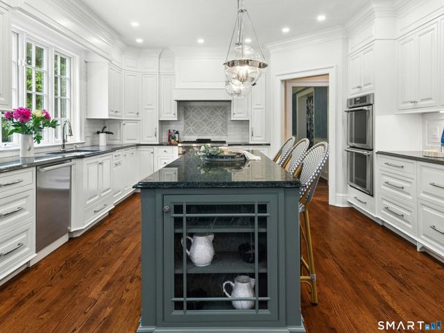 107 Raymond Street, Darien, CT 06820