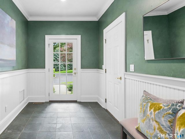 107 Raymond Street, Darien, CT 06820