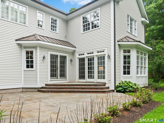 107 Raymond Street, Darien, CT 06820