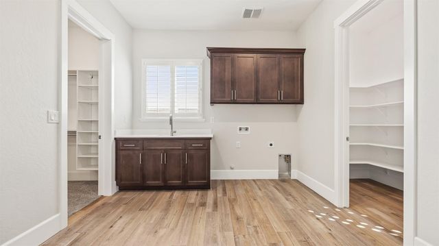 19618 Ventana Hills Drive, Clovis, CA 93619