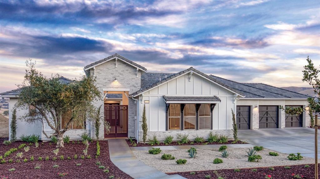 19618 Ventana Hills Drive, Clovis, CA 93619