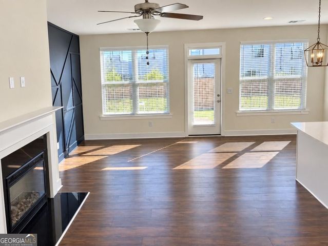 78 Auburn Woods Drive, Auburn, GA 30011