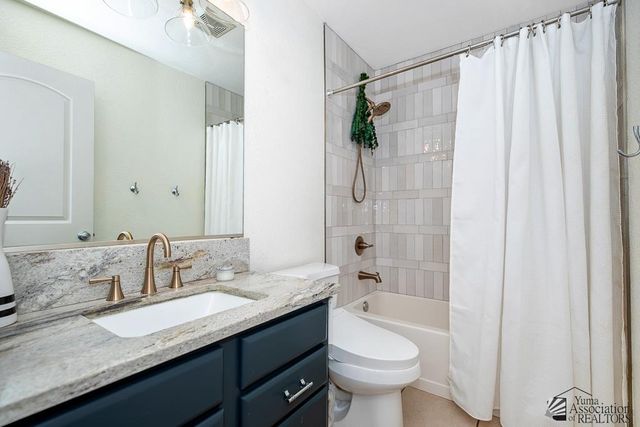 10292 S Galaxy Ave, Yuma, AZ 85367