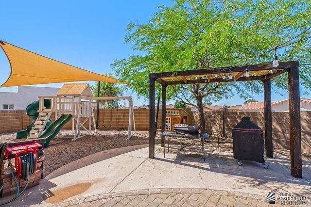 10292 S Galaxy Ave, Yuma, AZ 85367
