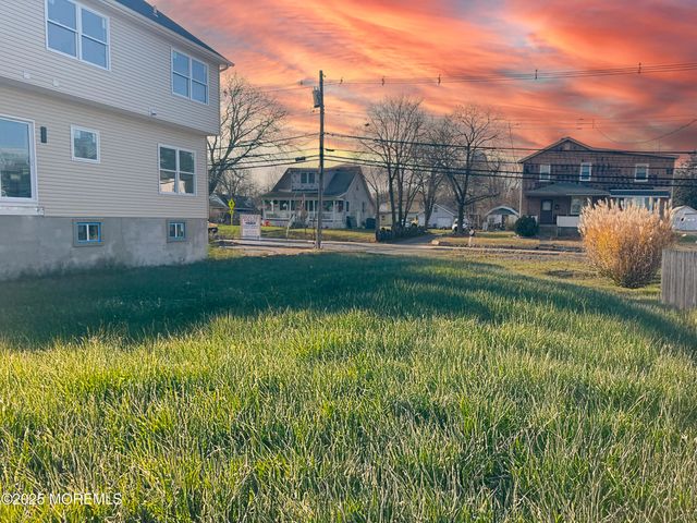 68 Main Street, Manalapan, NJ 07726