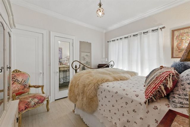 2251 8TH AVENUE N, St Petersburg, FL 33713