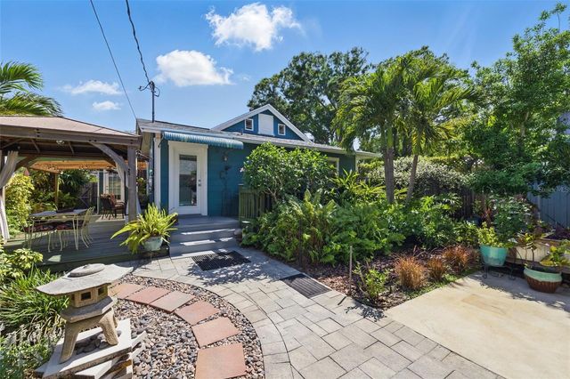2251 8TH AVENUE N, St Petersburg, FL 33713