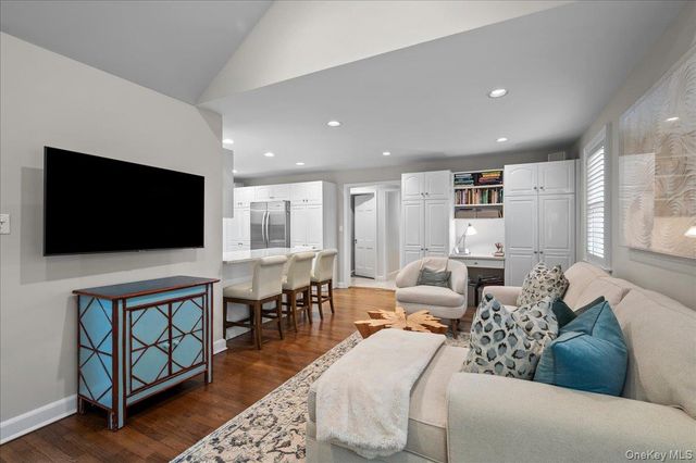 35 Mount Joy Avenue, Scarsdale, NY 10583