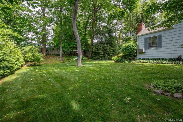 35 Mount Joy Avenue, Scarsdale, NY 10583