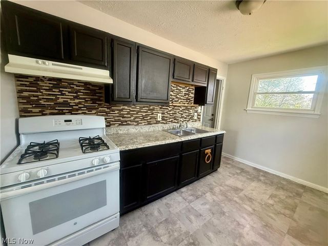 4816 E 173rd Street, Cleveland, OH 44128