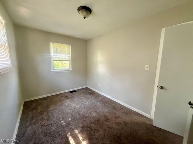 4816 E 173rd Street, Cleveland, OH 44128