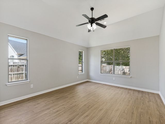 504 Hidden Meadow Court, Desoto, TX 75115