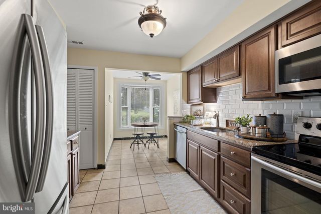 52 KANABE DR, Westampton, NJ 08060
