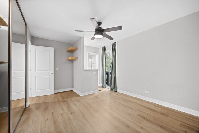 5505 Lakeside Drive 2F, Lisle, IL 60532