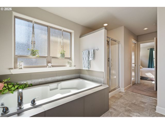 29151 Sw SAN MIGUEL Ln, Wilsonville, OR 97070