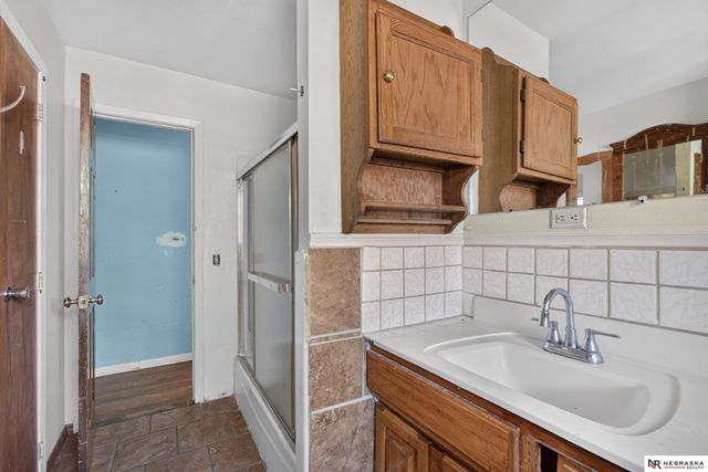 1508 N 94th Street, Omaha, NE 68114